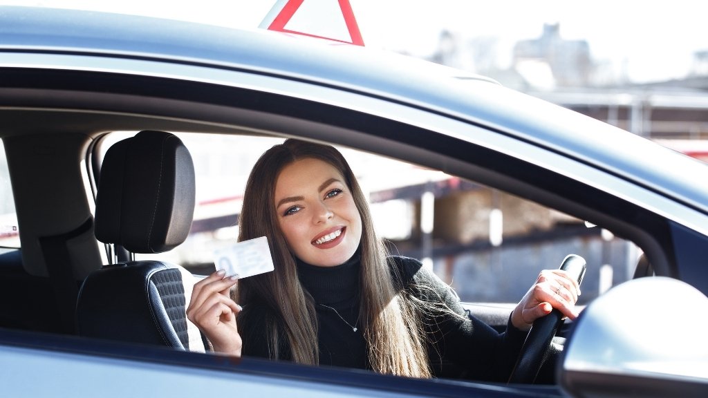 Step by Step Guide on How to Get a Driving Licence in the UAE